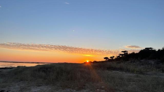 Maison Sur La Plage Avec Vue Mer Panoramique Le Martray ภายนอก รูปภาพ